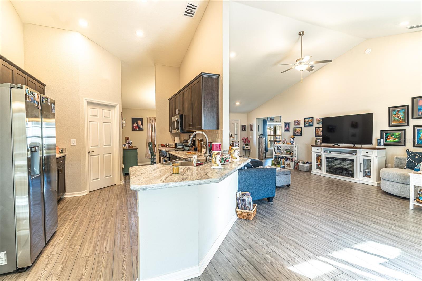 CHESTNUT CREEK - Residential