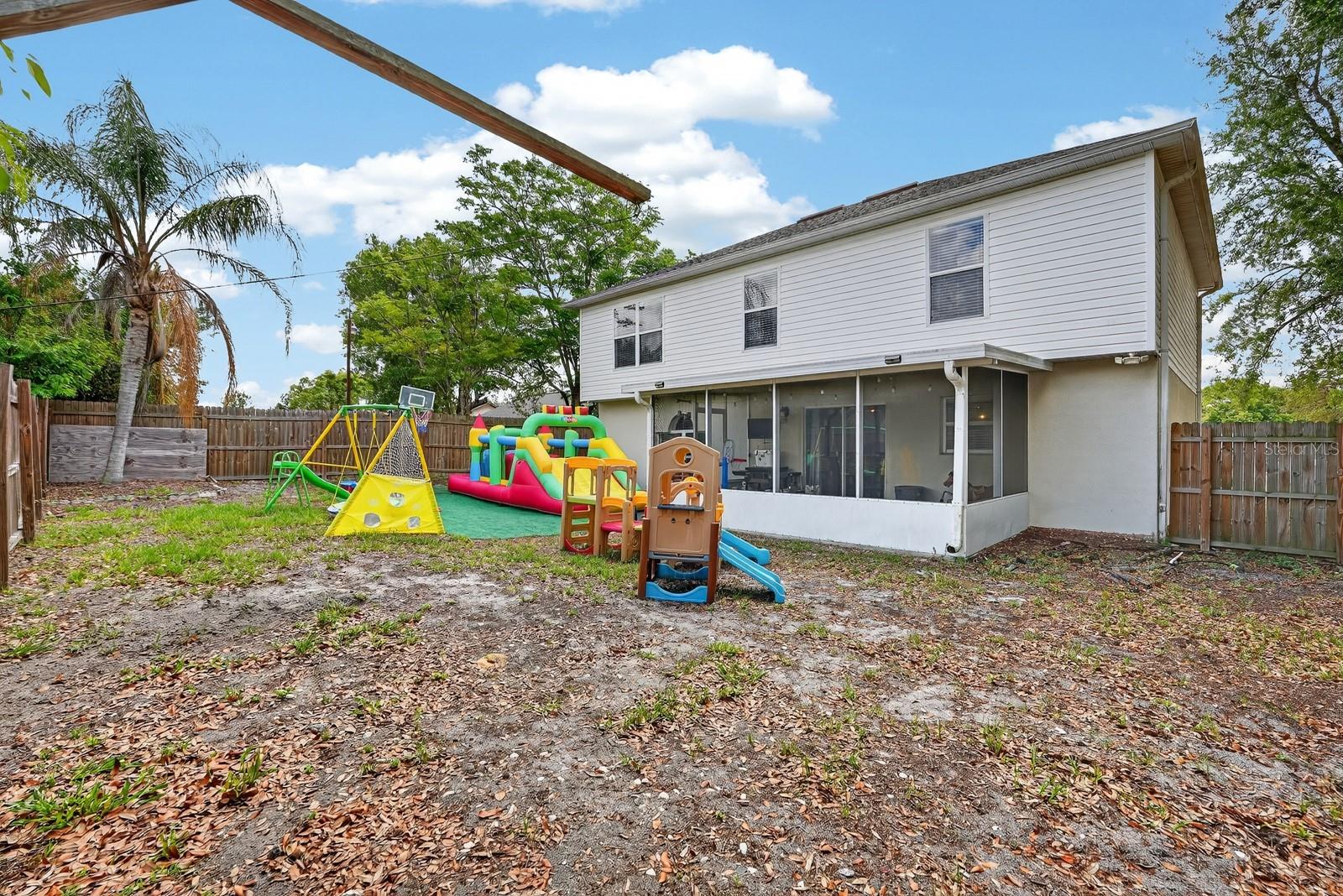 DELTONA LAKES UNIT 04 - Residential