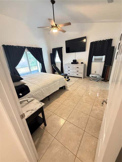 Tiny photo for 2001 Jaffa Court, Clermont, FL 34714 (MLS # S5154845)
