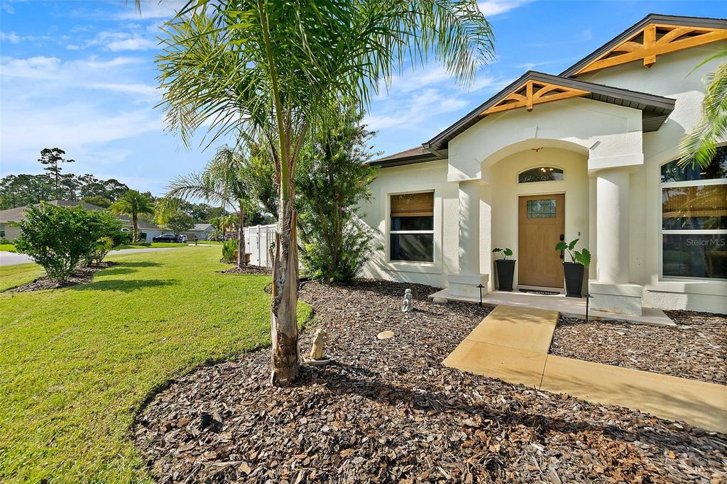 Photo of 20 Eastwood Drive, Palm Coast, FL 32164 (MLS # FC315468)