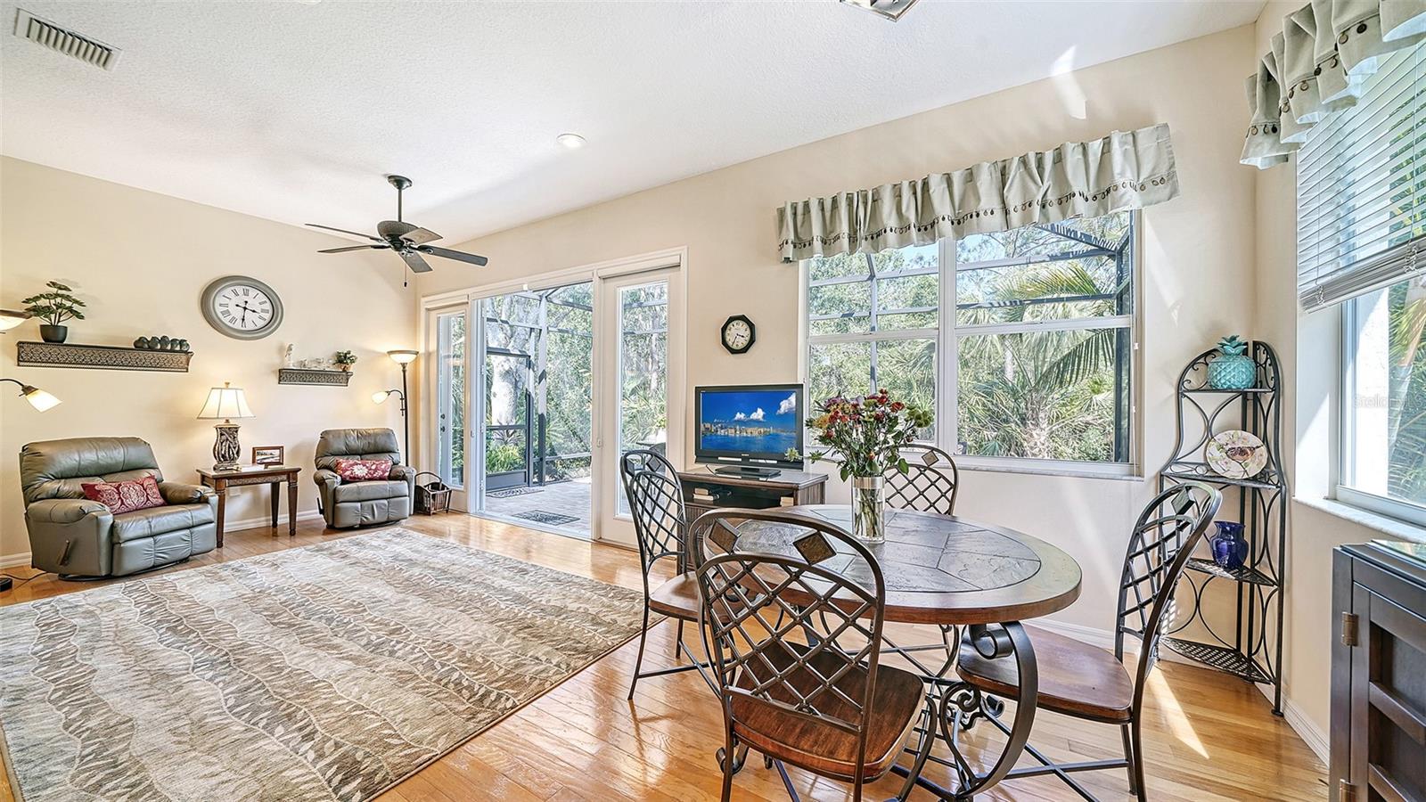 VENICE GOLF & CNTRY CLUB UN #I - Residential