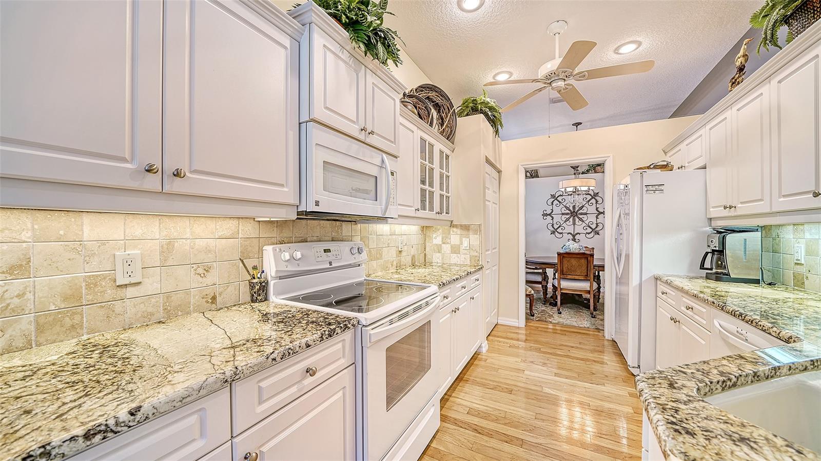 VENICE GOLF & CNTRY CLUB UN #I - Residential