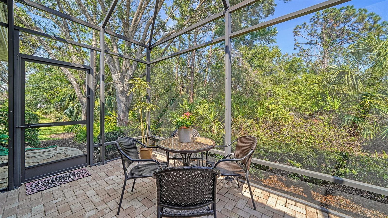 VENICE GOLF & CNTRY CLUB UN #I - Residential