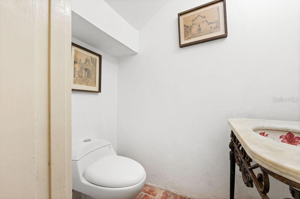 OLD SAN JUAN - Residential Lease