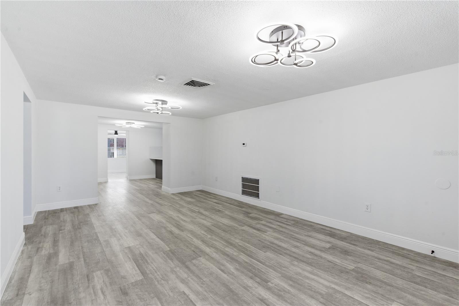 FLORAL PARK REP - Residential