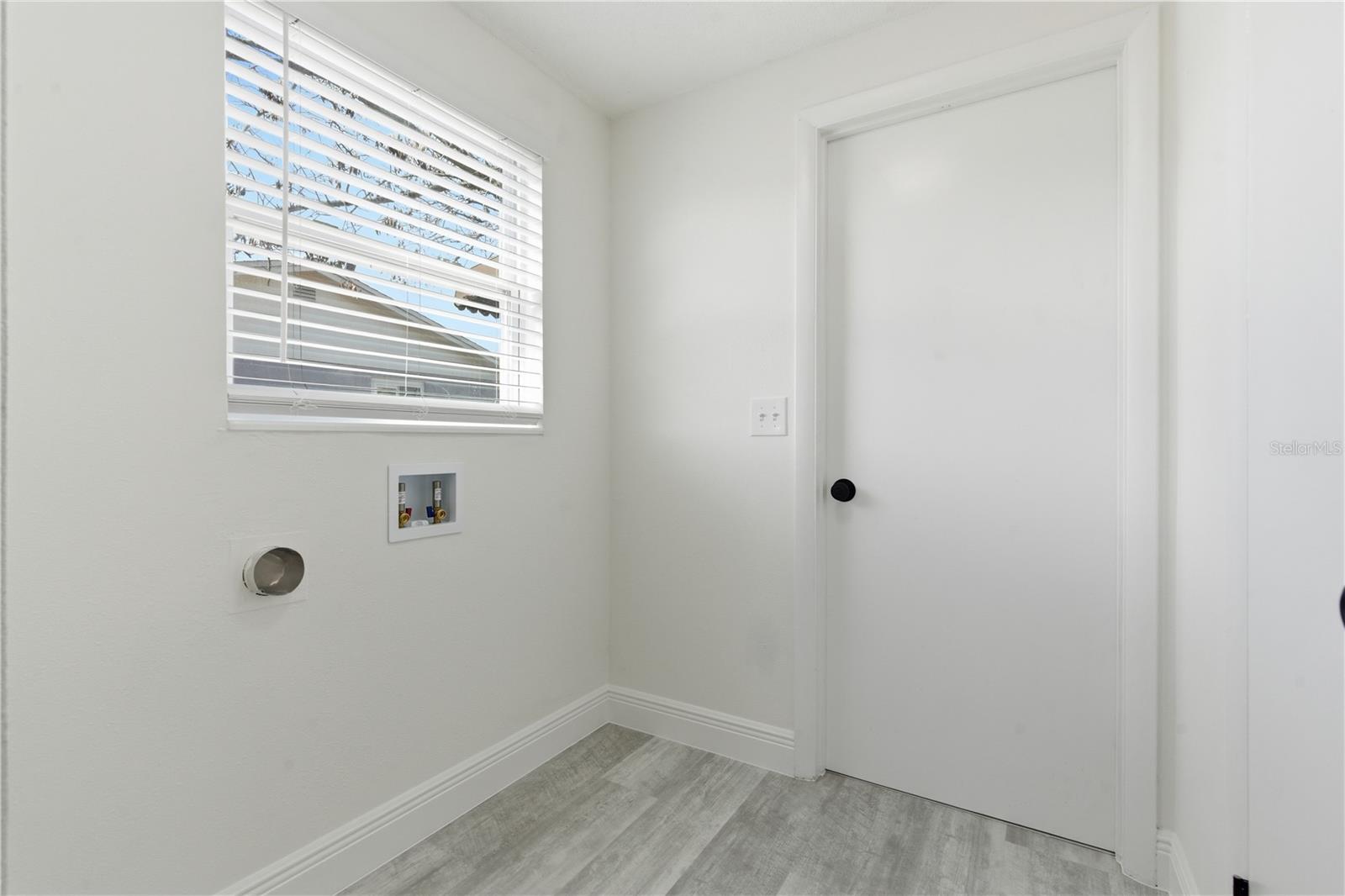 FLORAL PARK REP - Residential