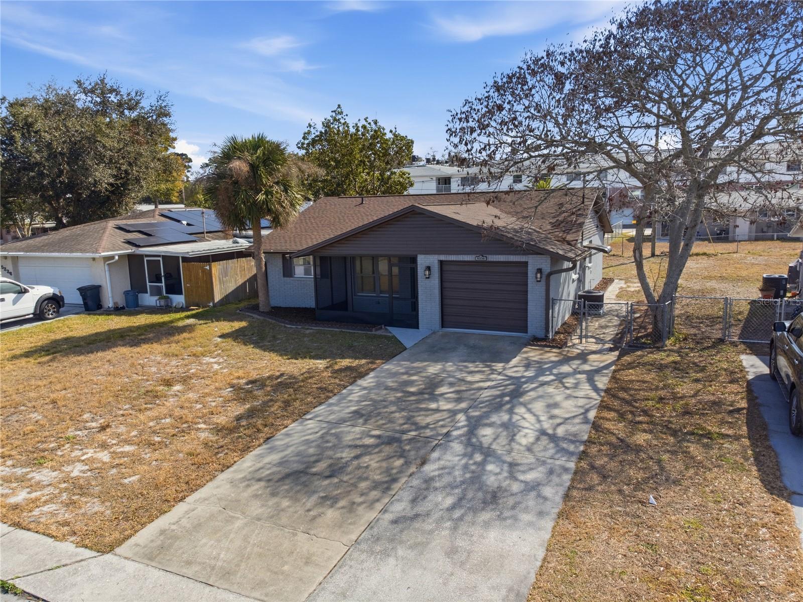 FLORAL PARK REP - Residential