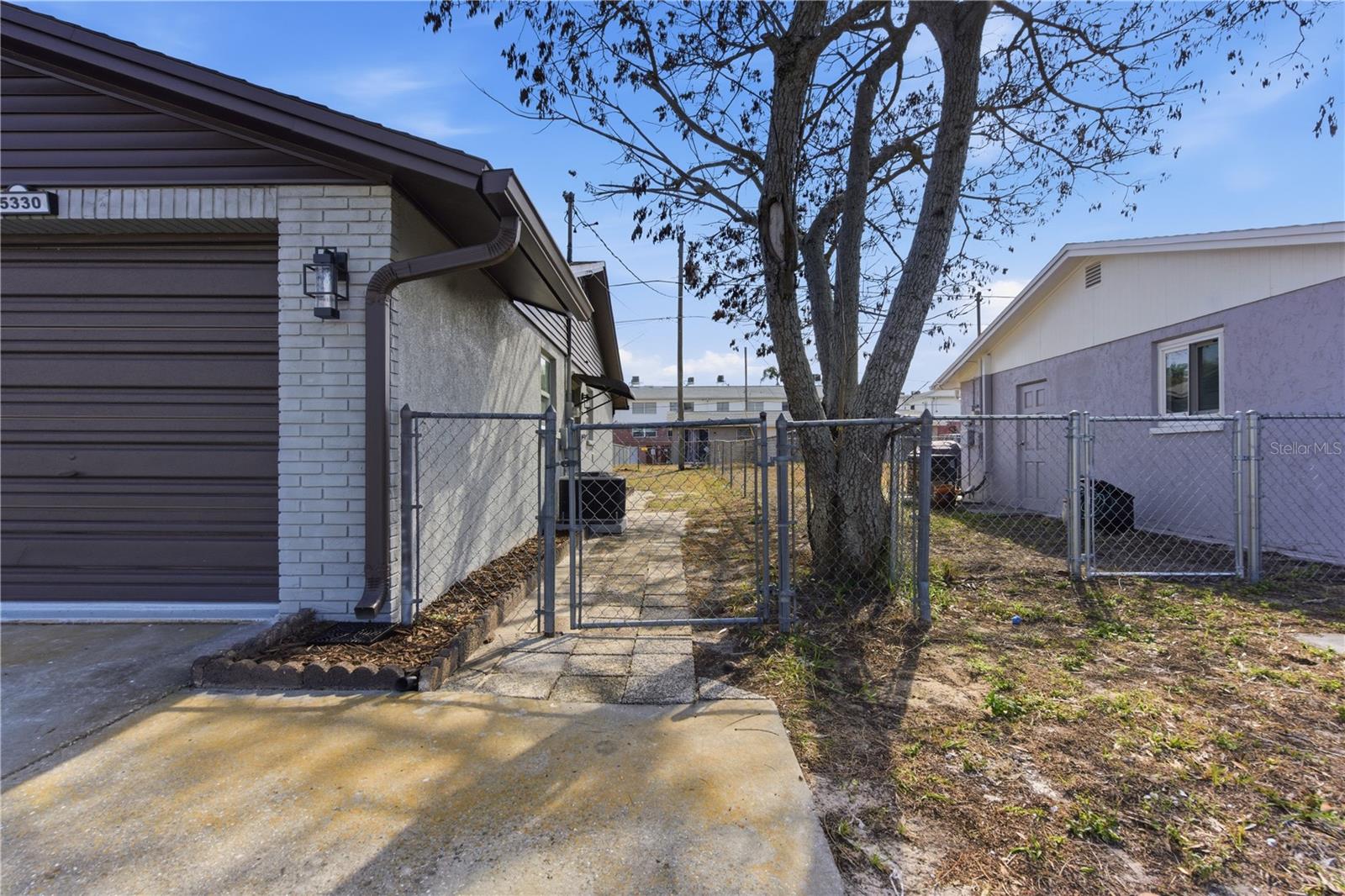 FLORAL PARK REP - Residential