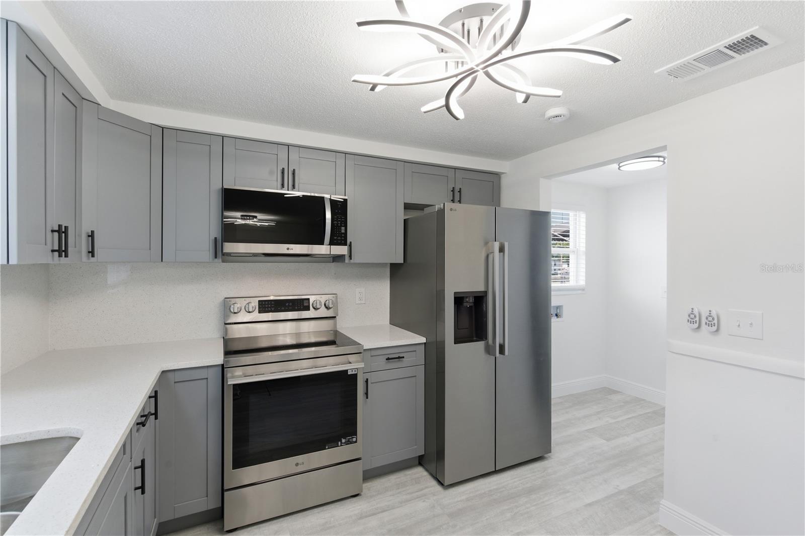 FLORAL PARK REP - Residential