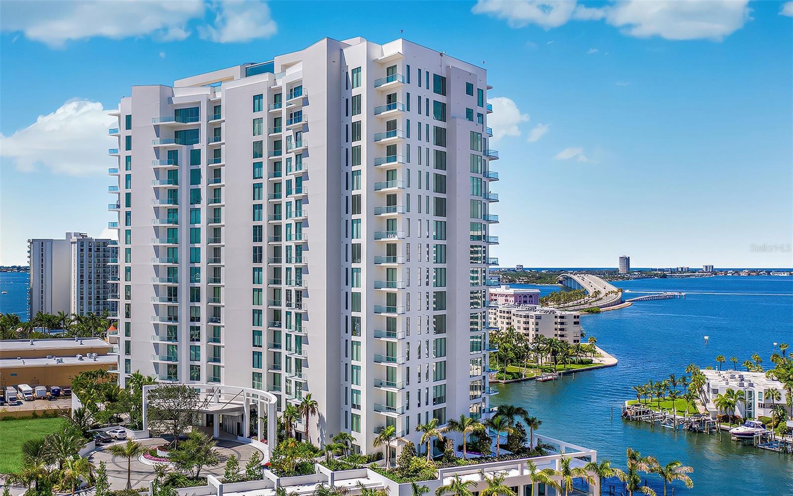 401 QUAY 1004