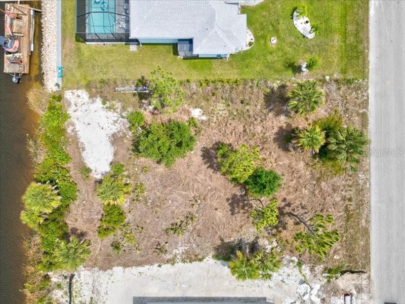 PORT CHARLOTTE SEC 085 - Land