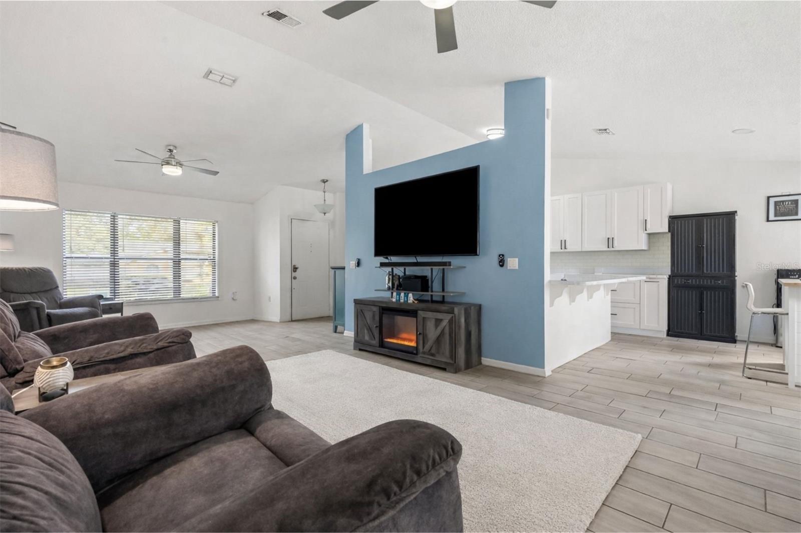 SCENIC HILLS - Residential