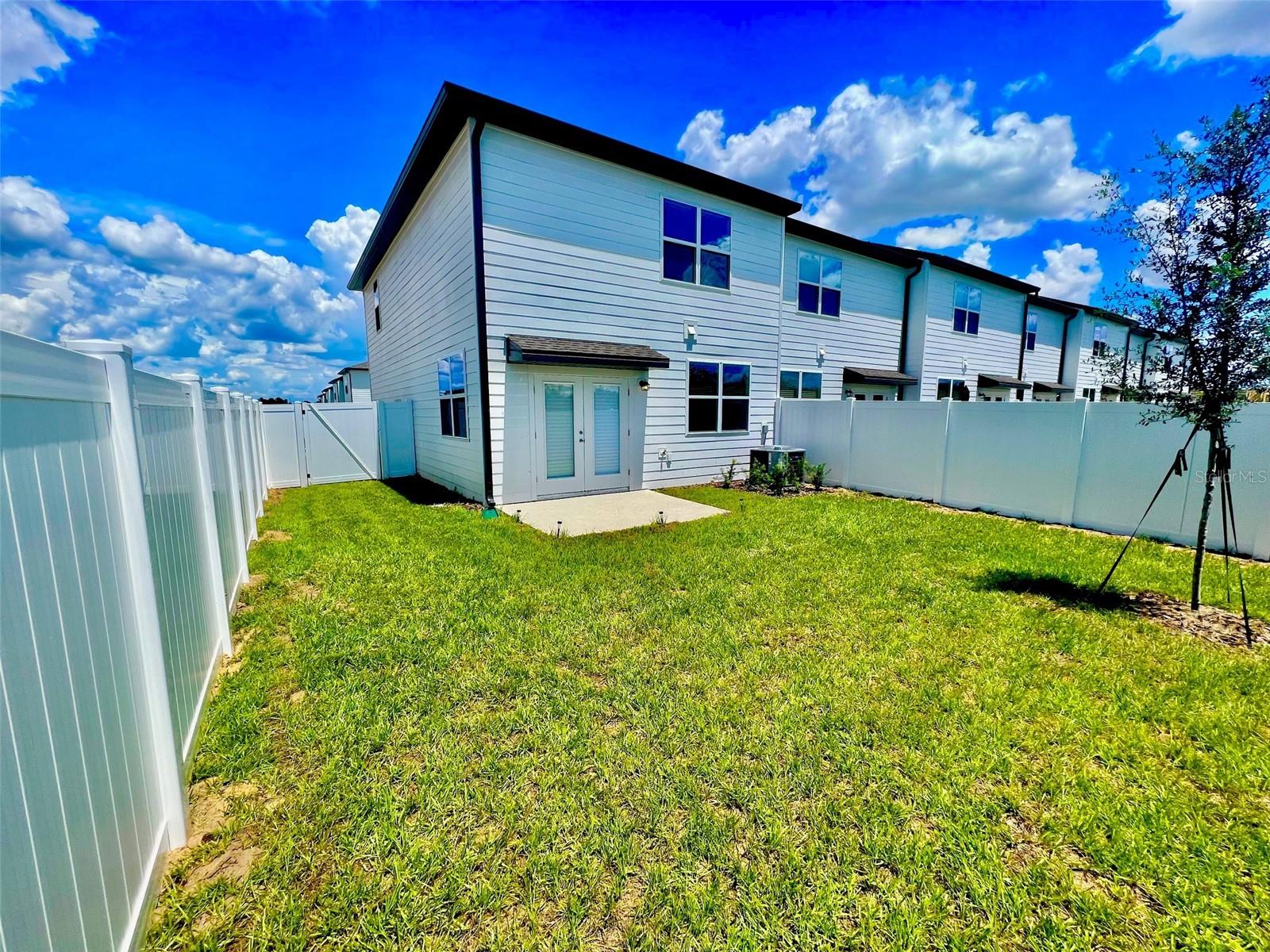 473 MADISON DRIVE
