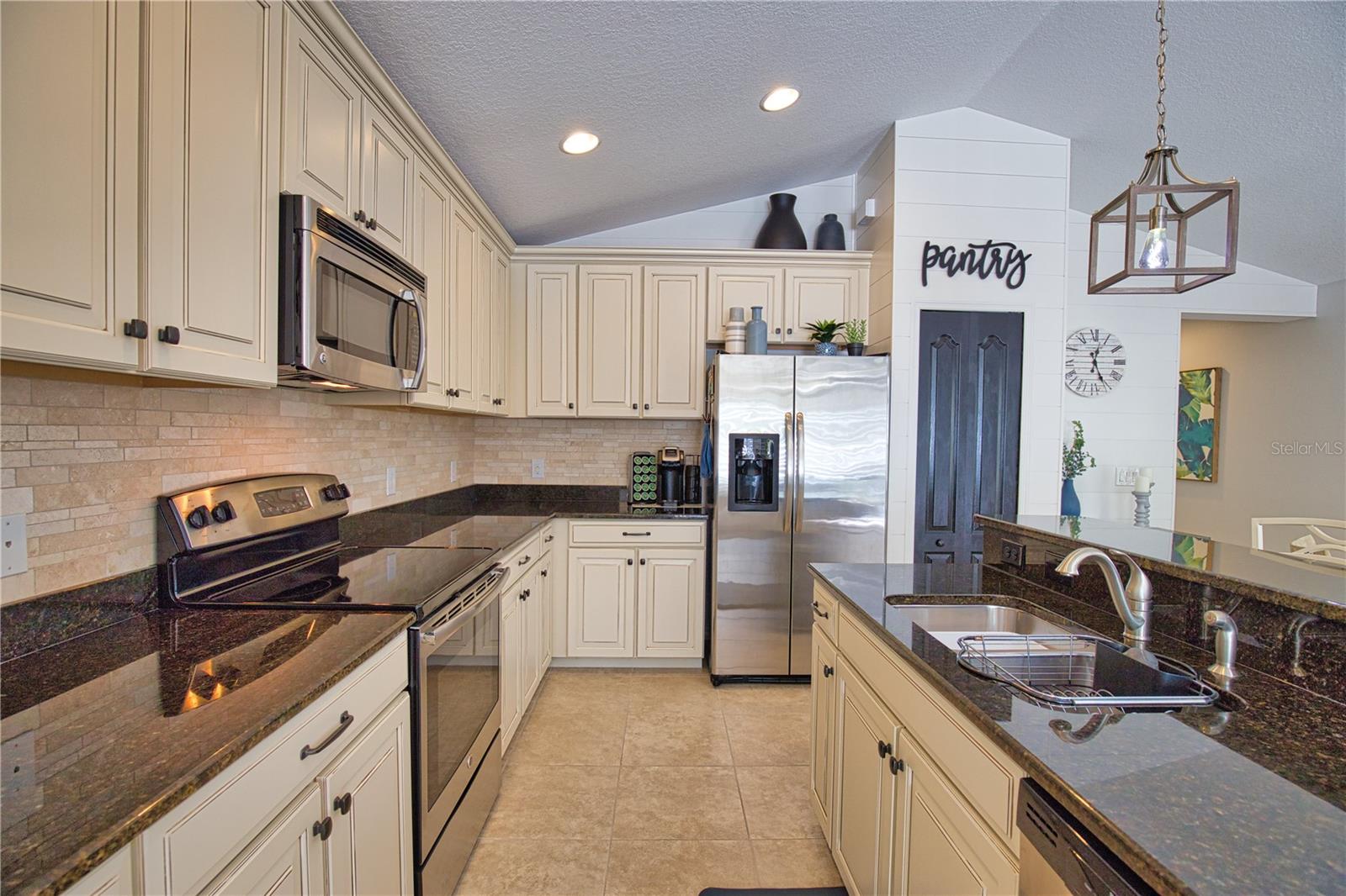 GRAND PALM PH 1A - Residential