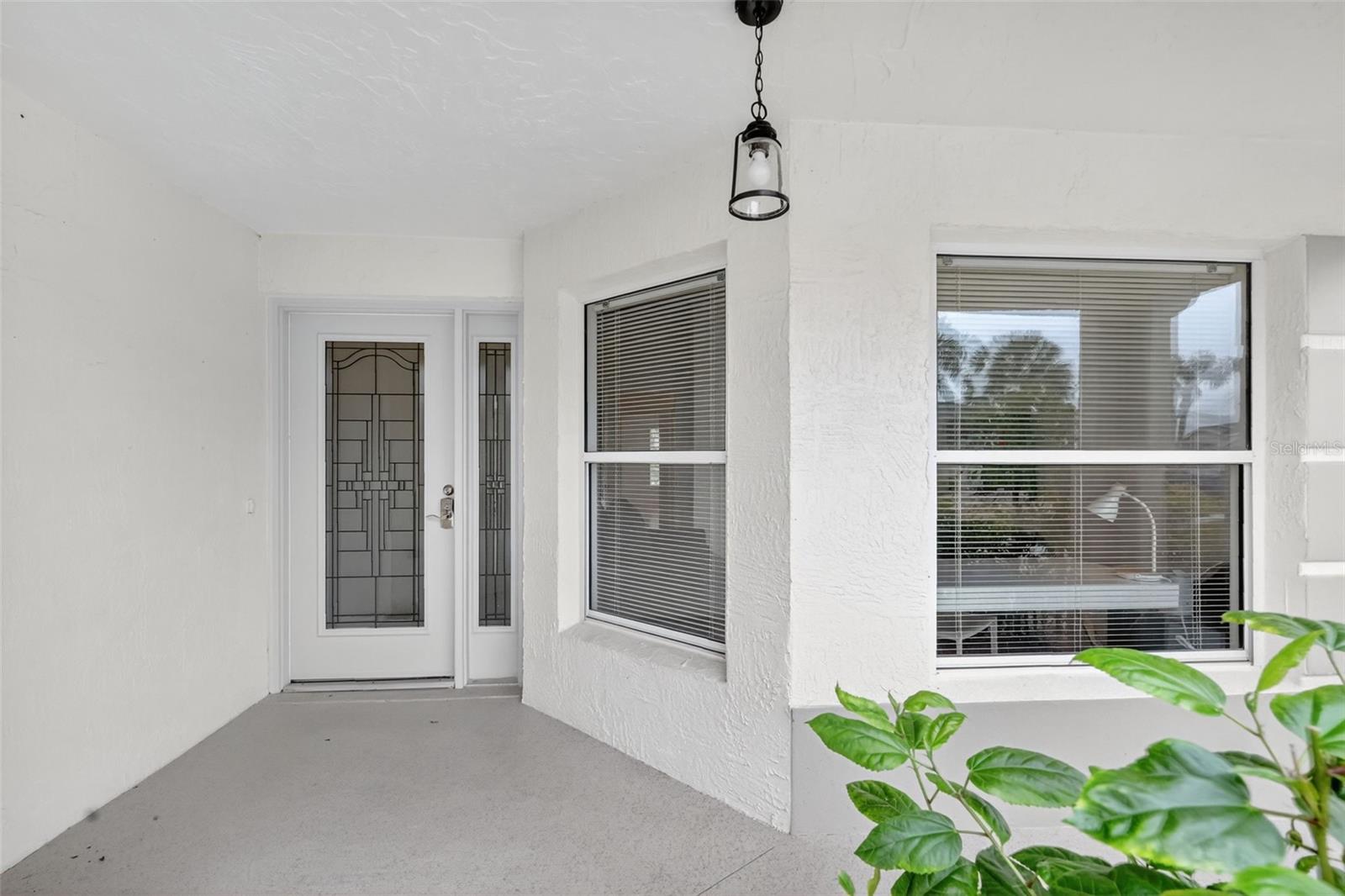 1562 CONWAY COURT