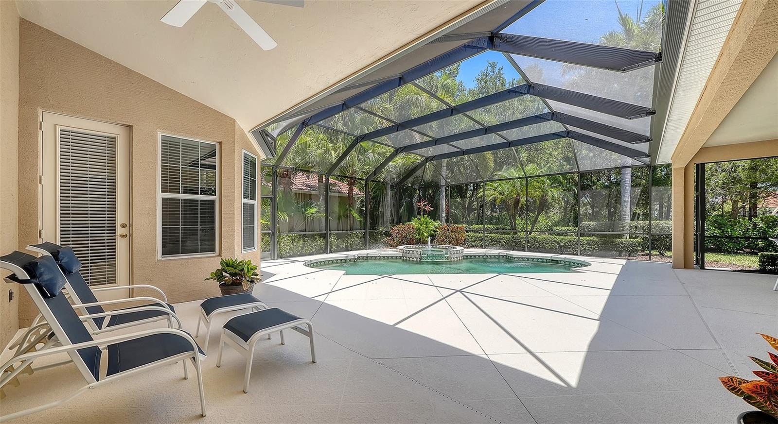 LAKEWOOD RANCH COUNTRY CLUB - Residential