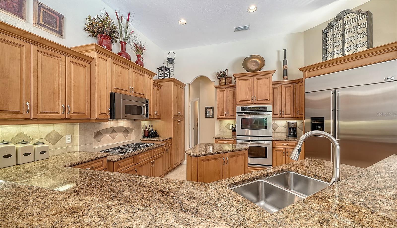 LAKEWOOD RANCH COUNTRY CLUB - Residential