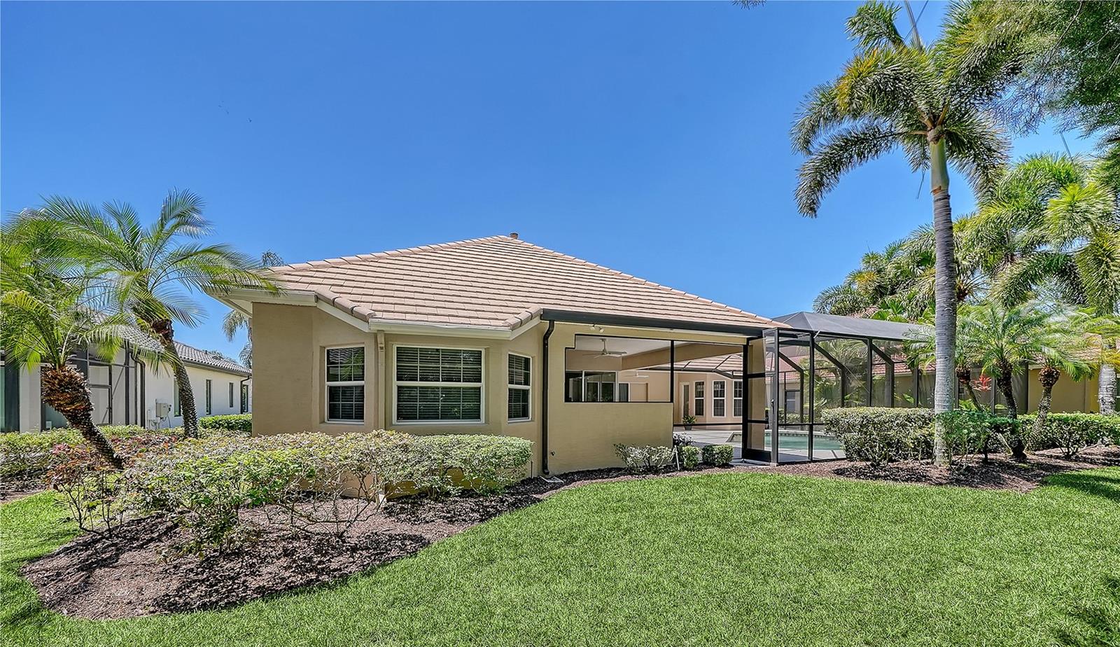 LAKEWOOD RANCH COUNTRY CLUB - Residential