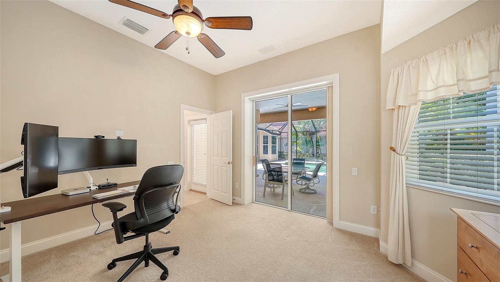 LAKEWOOD RANCH COUNTRY CLUB - Residential