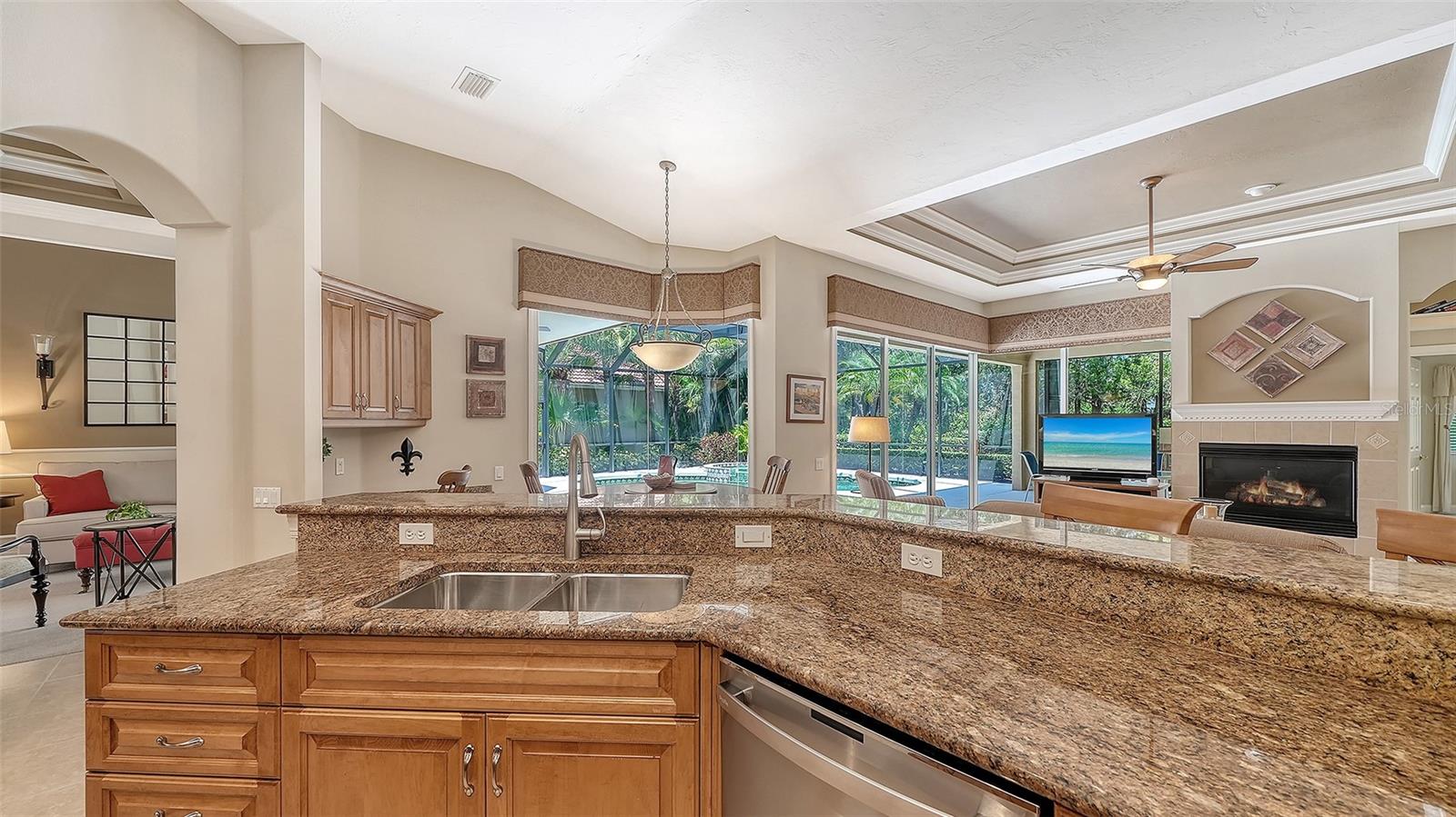 LAKEWOOD RANCH COUNTRY CLUB - Residential