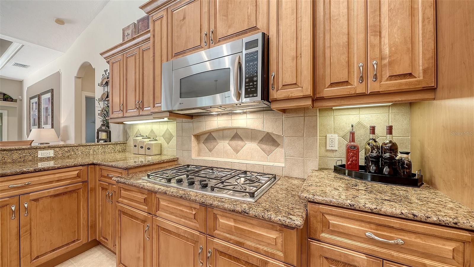 LAKEWOOD RANCH COUNTRY CLUB - Residential