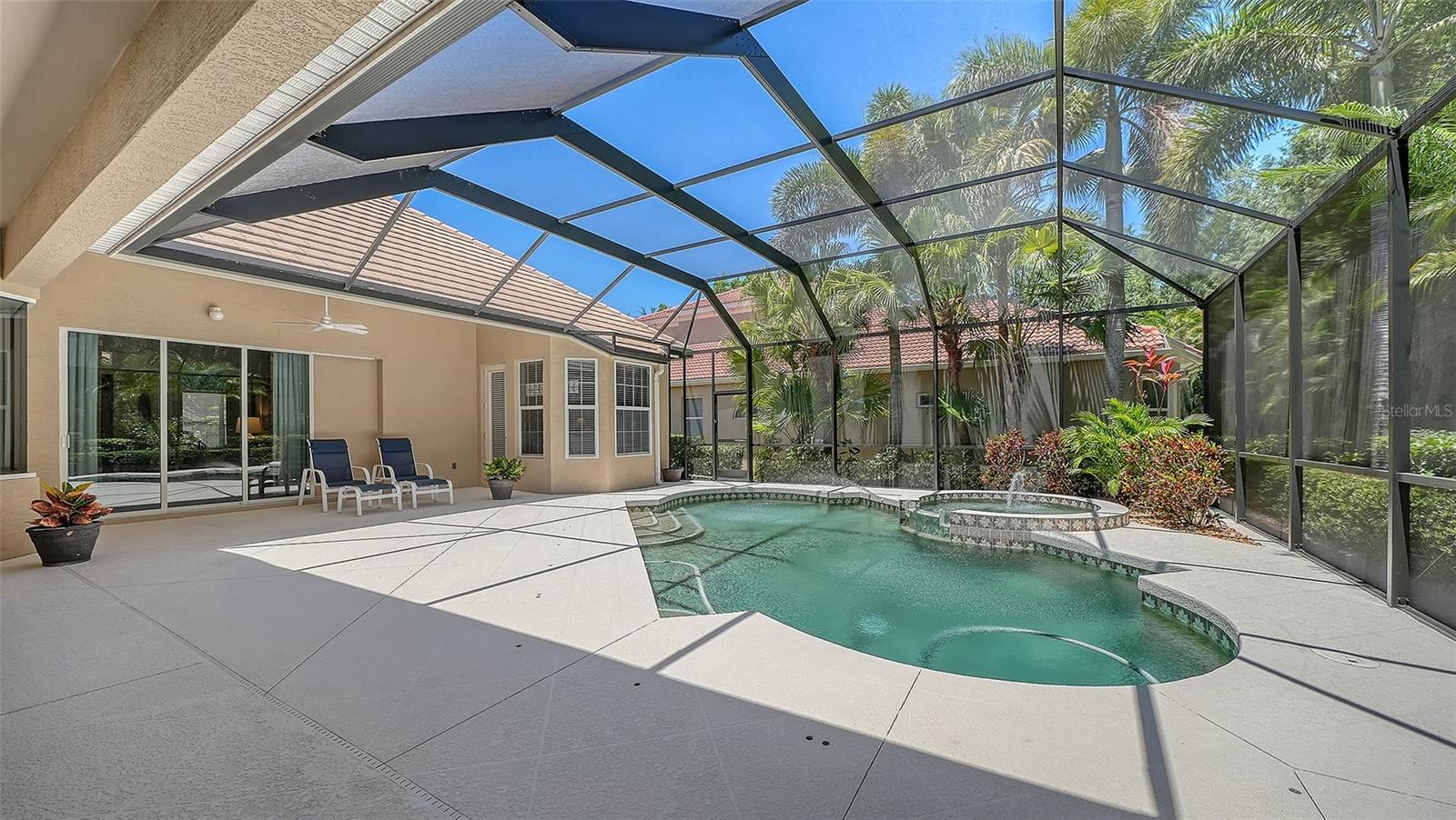 LAKEWOOD RANCH COUNTRY CLUB - Residential
