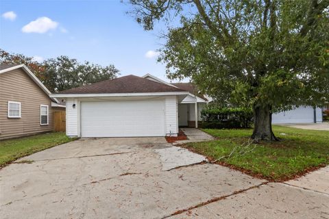 Photo of 6516 Piccadilly Lane, Orlando, FL 32835 (MLS # O6366153)