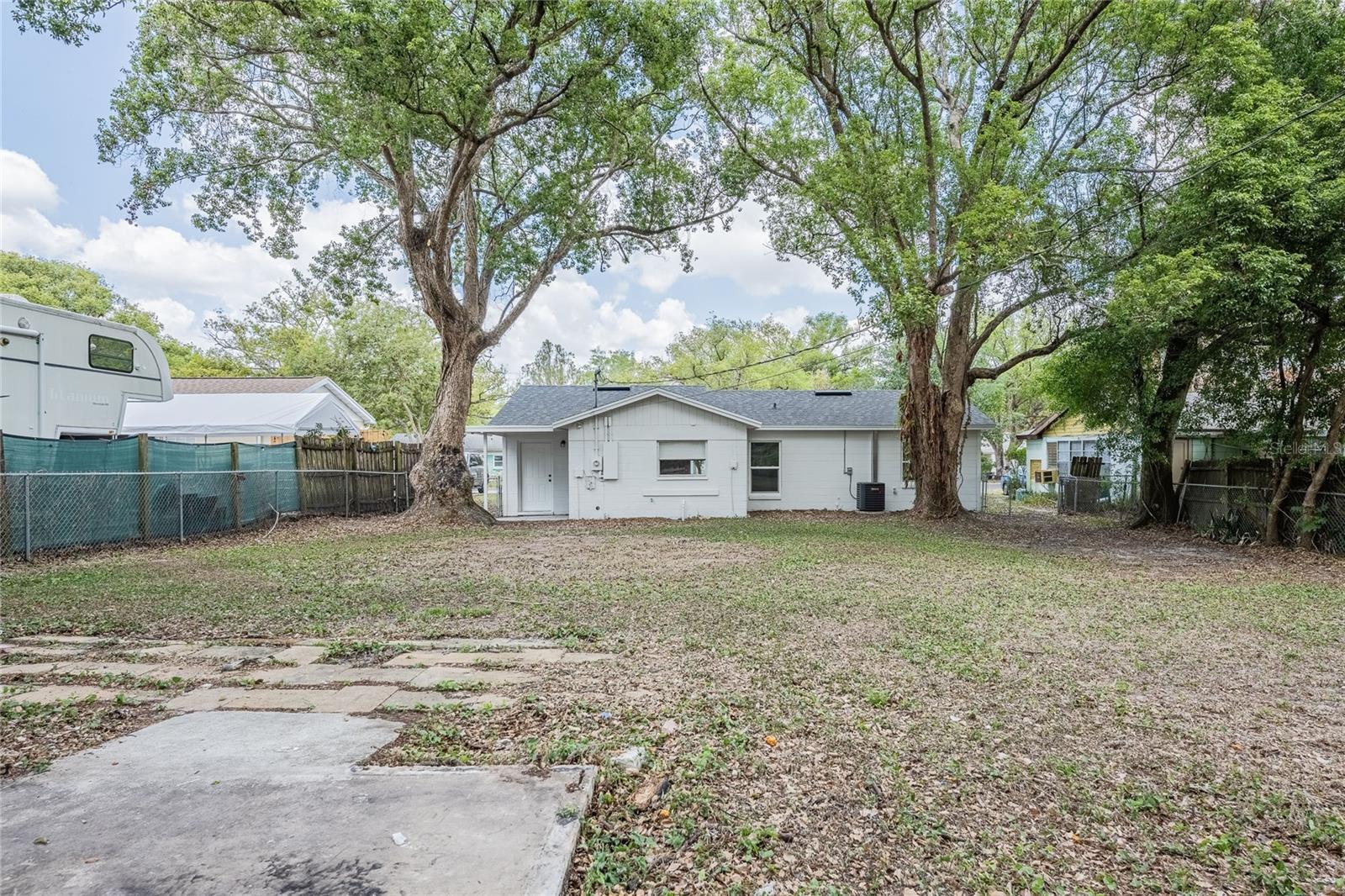 CAMPHOR HEIGHTS - Residential