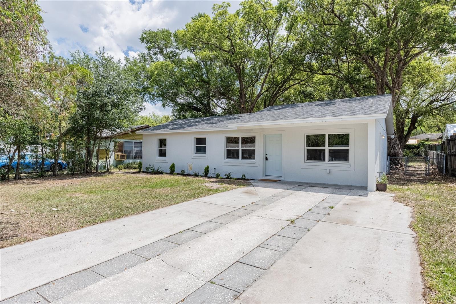 CAMPHOR HEIGHTS - Residential