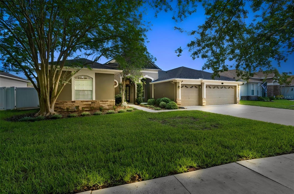 Photo of 3820 Misty Landing Drive, Valrico, FL 33594 (MLS # TB8519120)