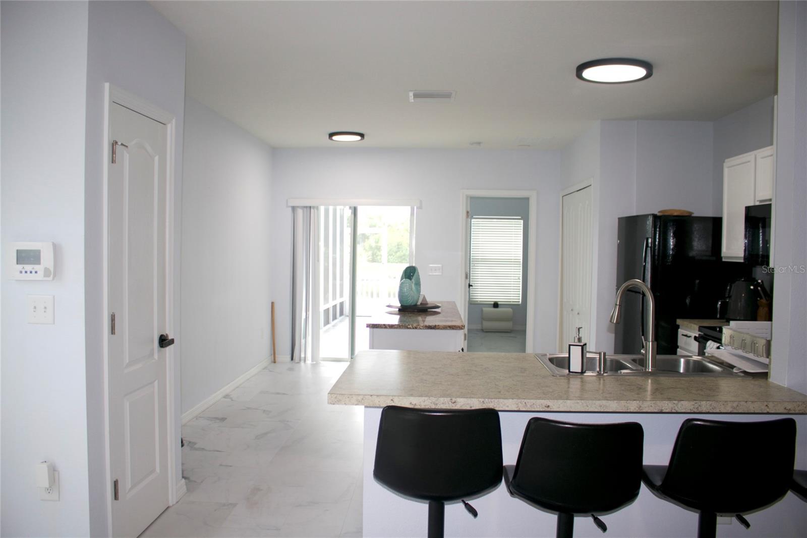 CARRIAGE PTE SOUTH PH 2C 2 - Residential Lease