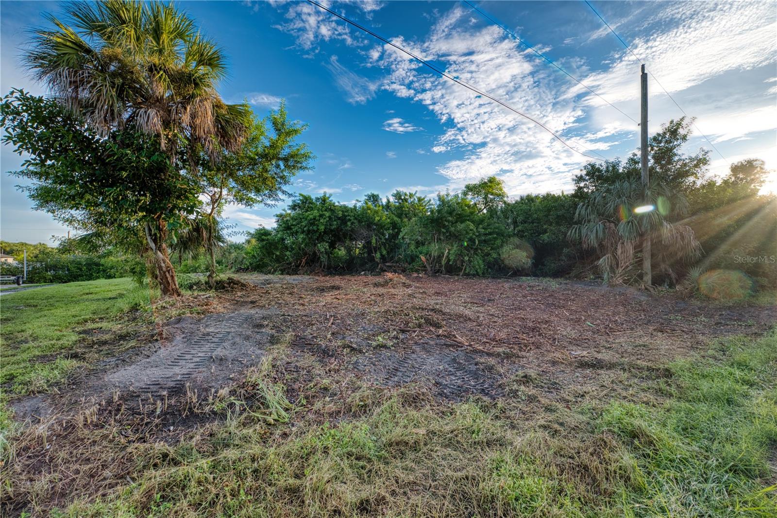 PORT CHARLOTTE SEC 079 - Land