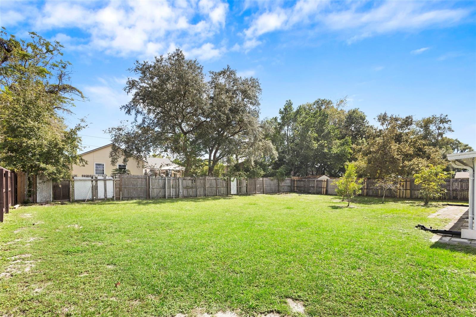 2617 SEDGEFIELD AVENUE