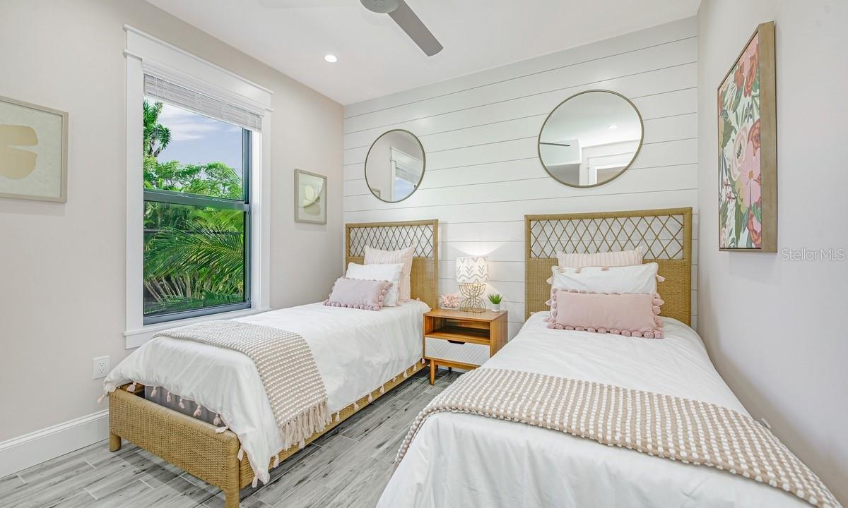 ILEXHURST - Residential