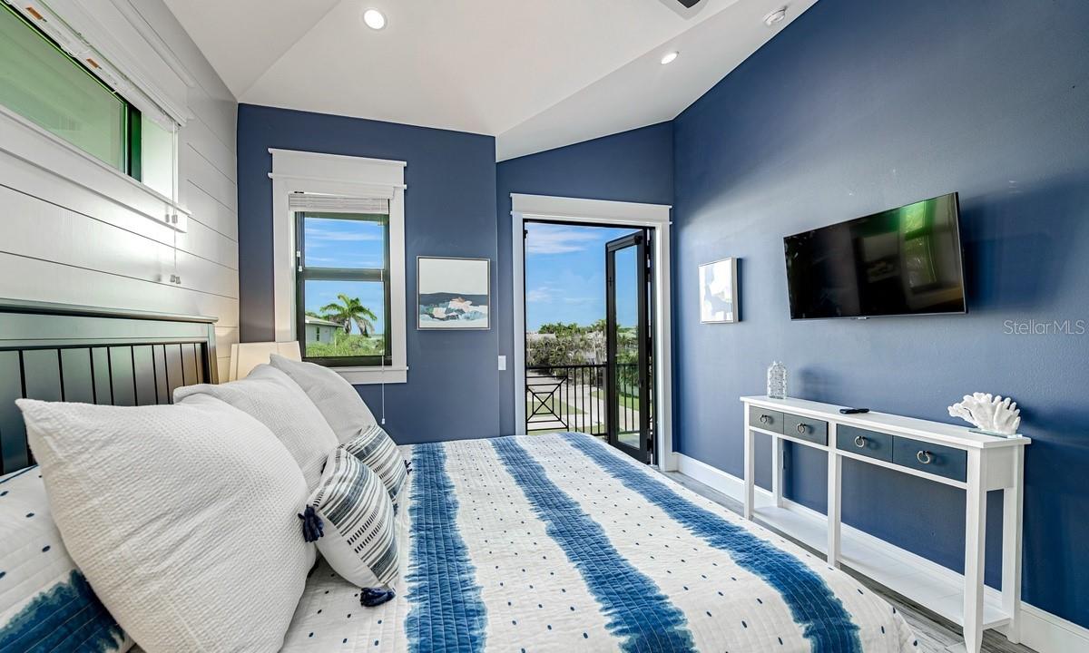 ILEXHURST - Residential