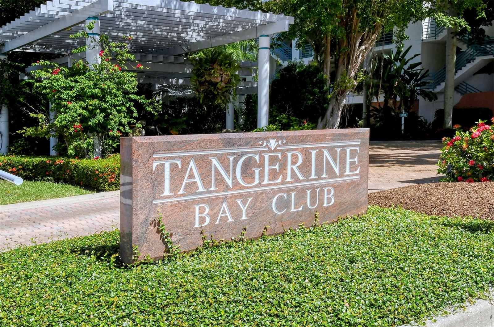 TANGERINE BAY CLUB - Residential