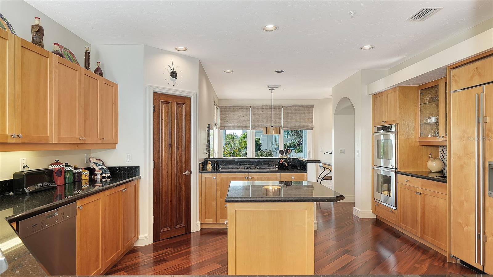 TANGERINE BAY CLUB - Residential