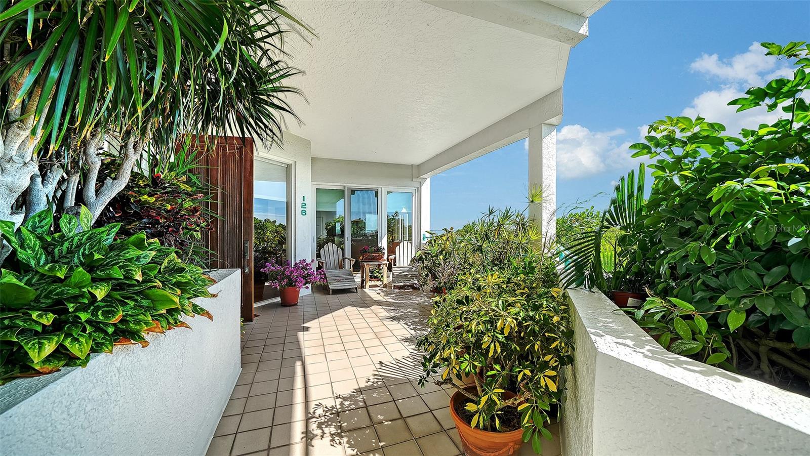 TANGERINE BAY CLUB - Residential