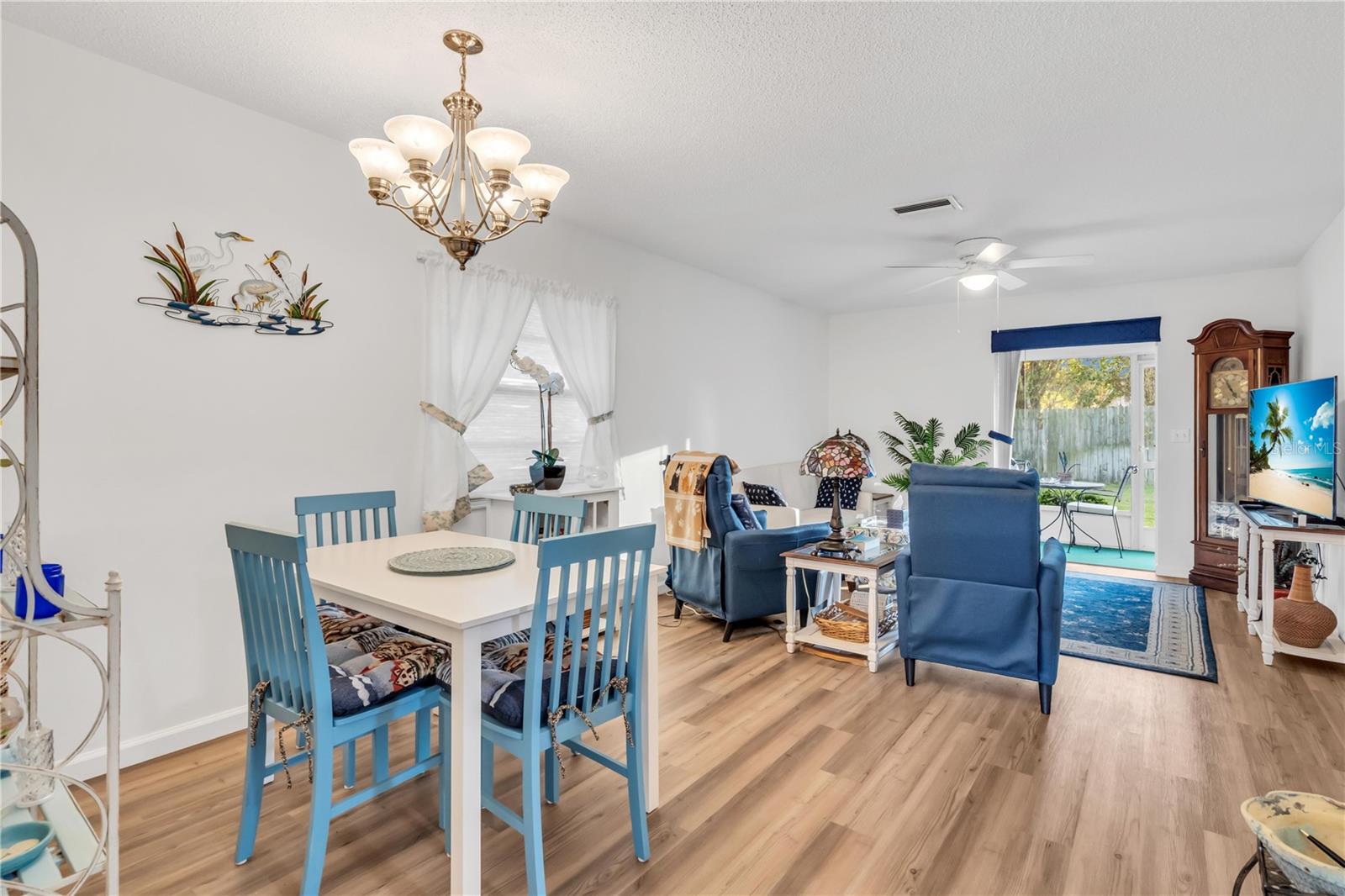 CAMBRIDGE VILLAGE - Residential