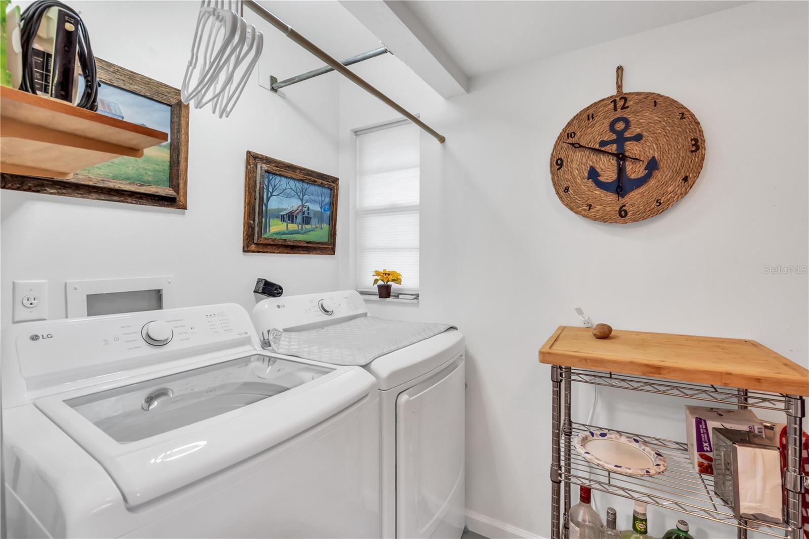 CAMBRIDGE VILLAGE - Residential