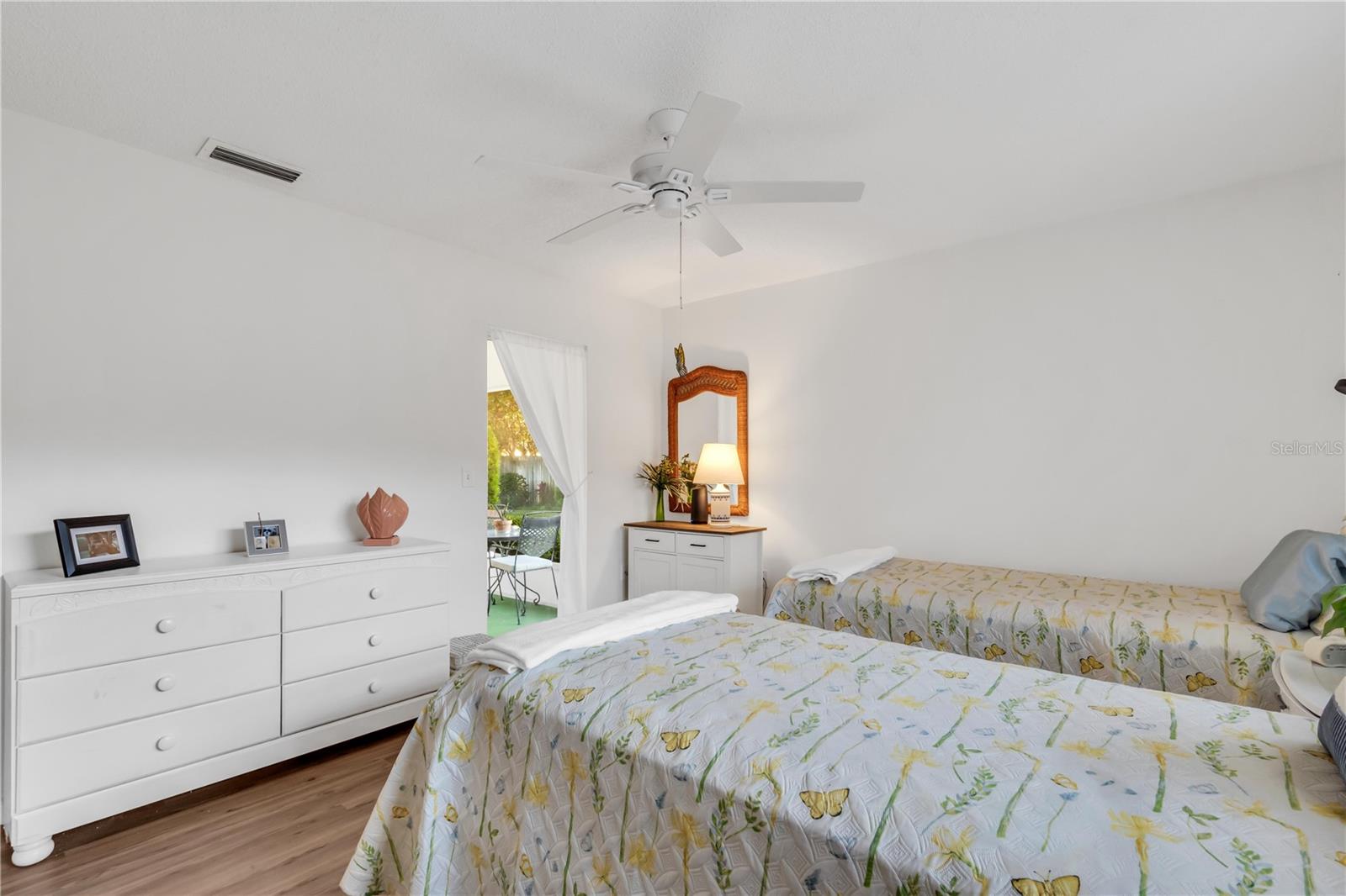 CAMBRIDGE VILLAGE - Residential