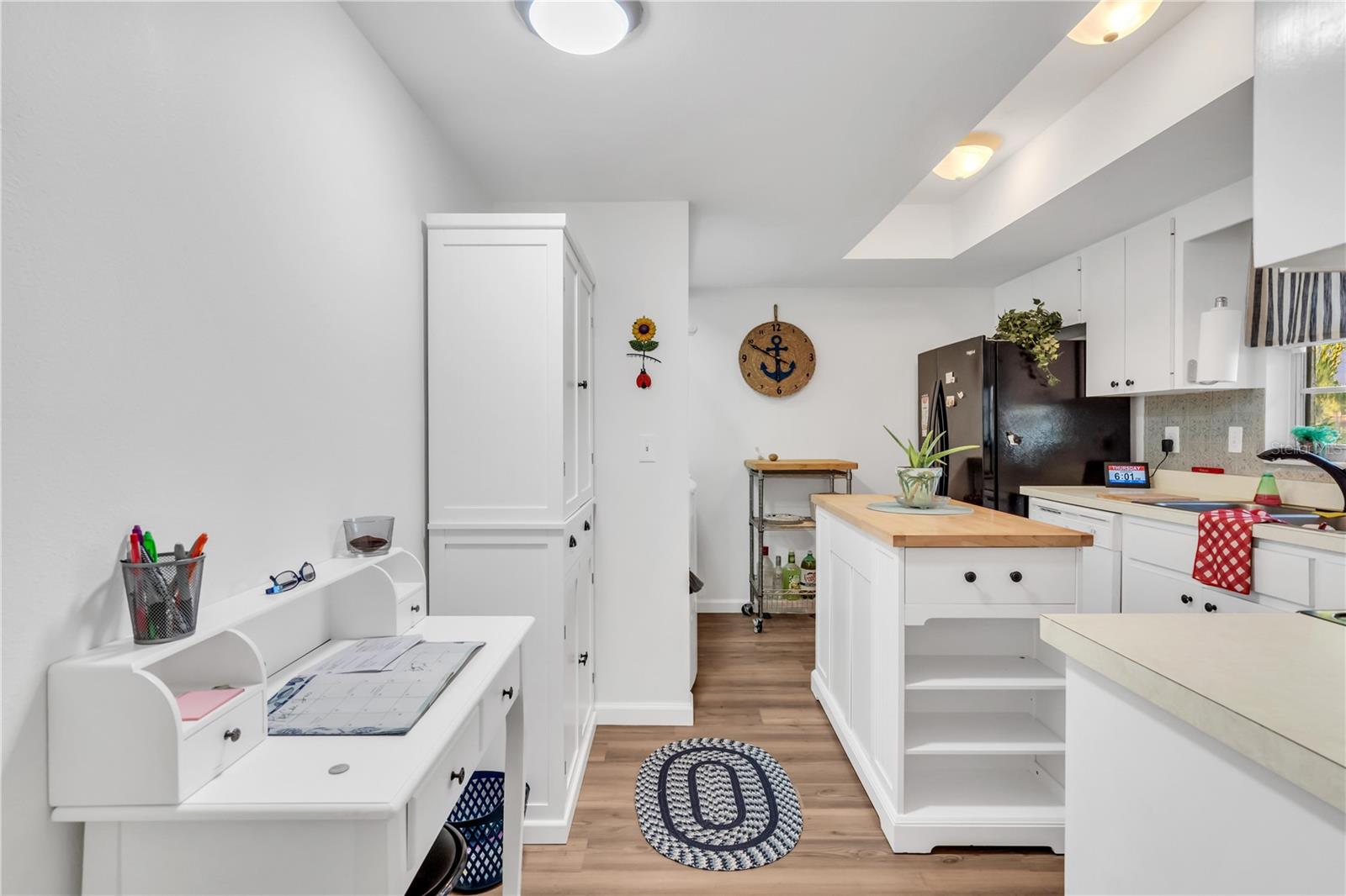 CAMBRIDGE VILLAGE - Residential