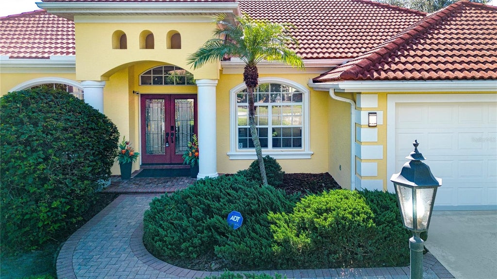 Photo of 3716 Eagle Hammock Drive, Sarasota, FL 34240 (MLS # A4706248)