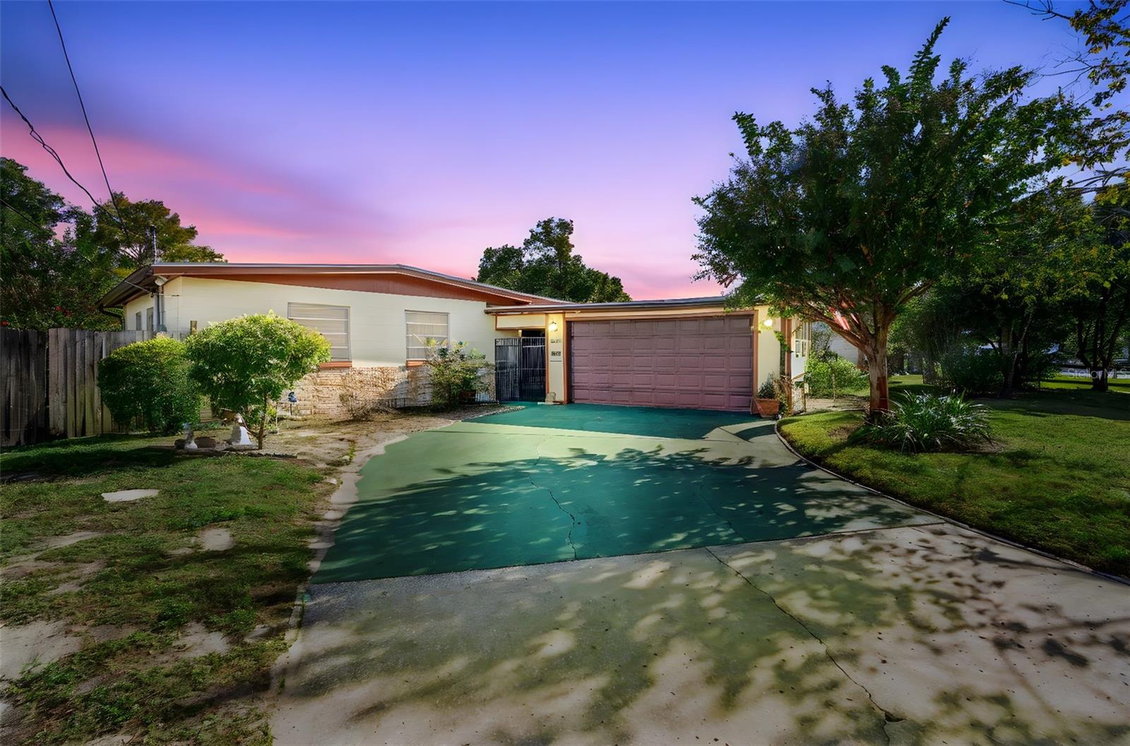 RIVERSIDE ACRES FOURTH ADD - Residential