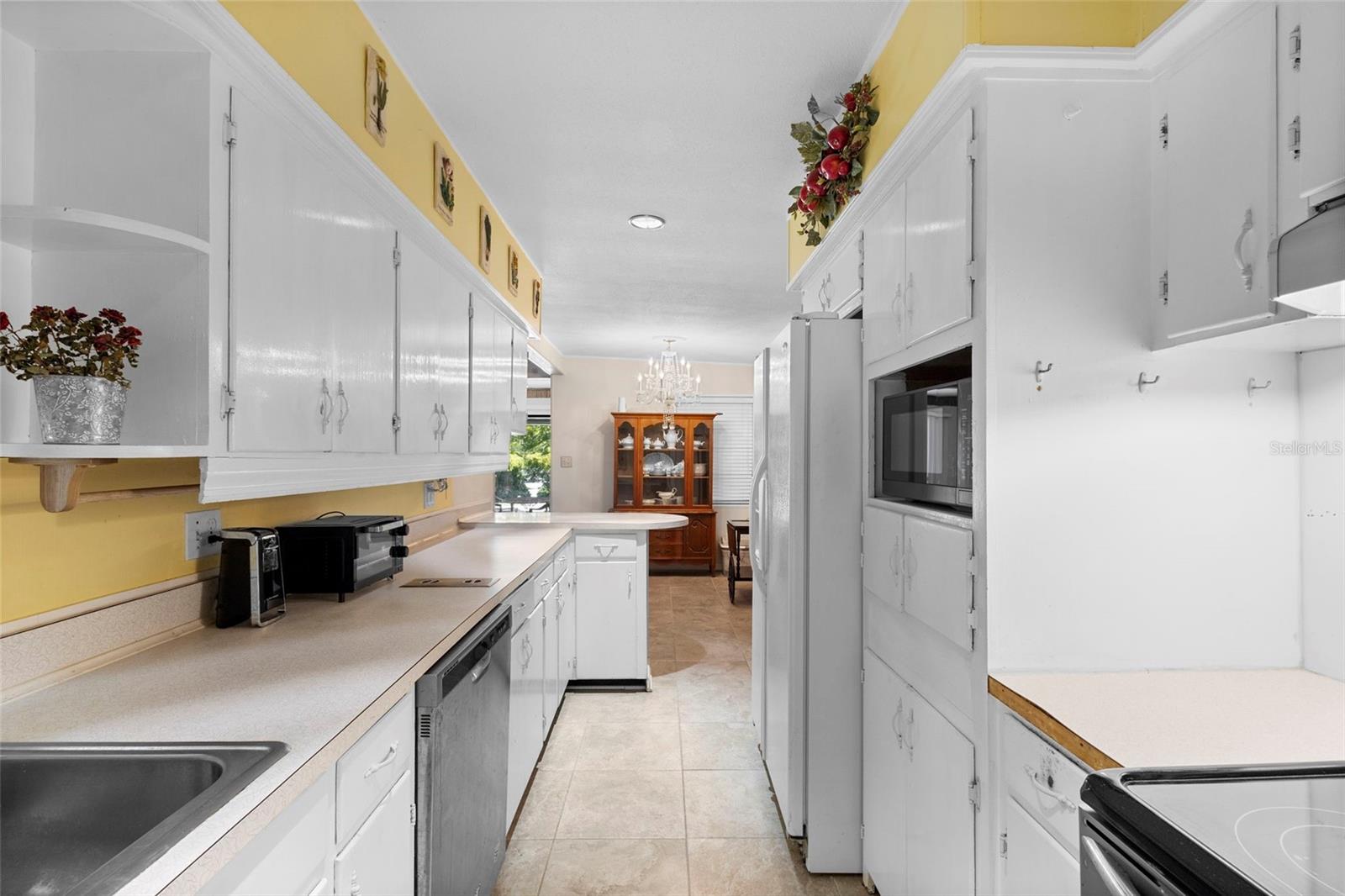 RIVERSIDE ACRES FOURTH ADD - Residential