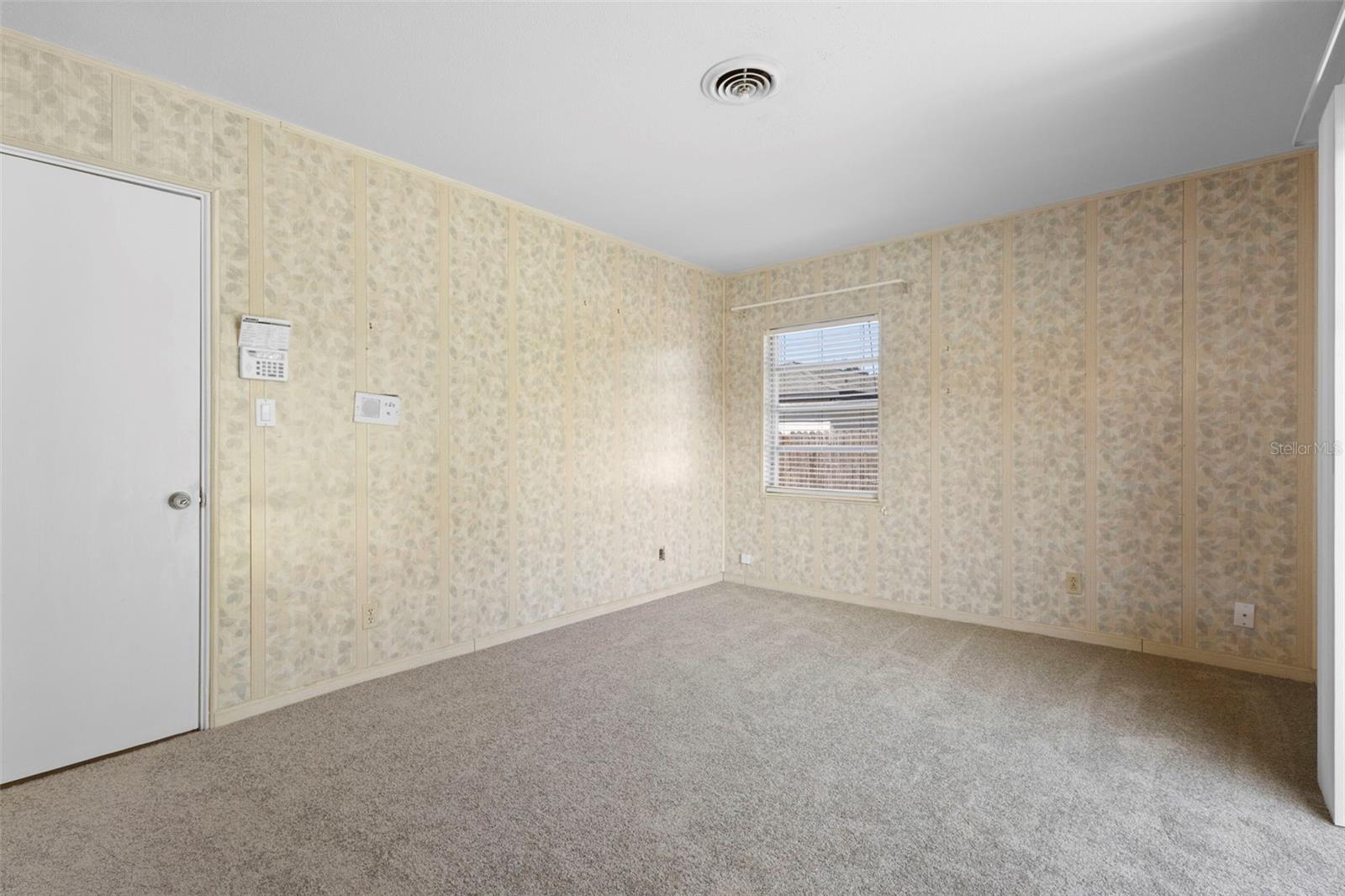 RIVERSIDE ACRES FOURTH ADD - Residential