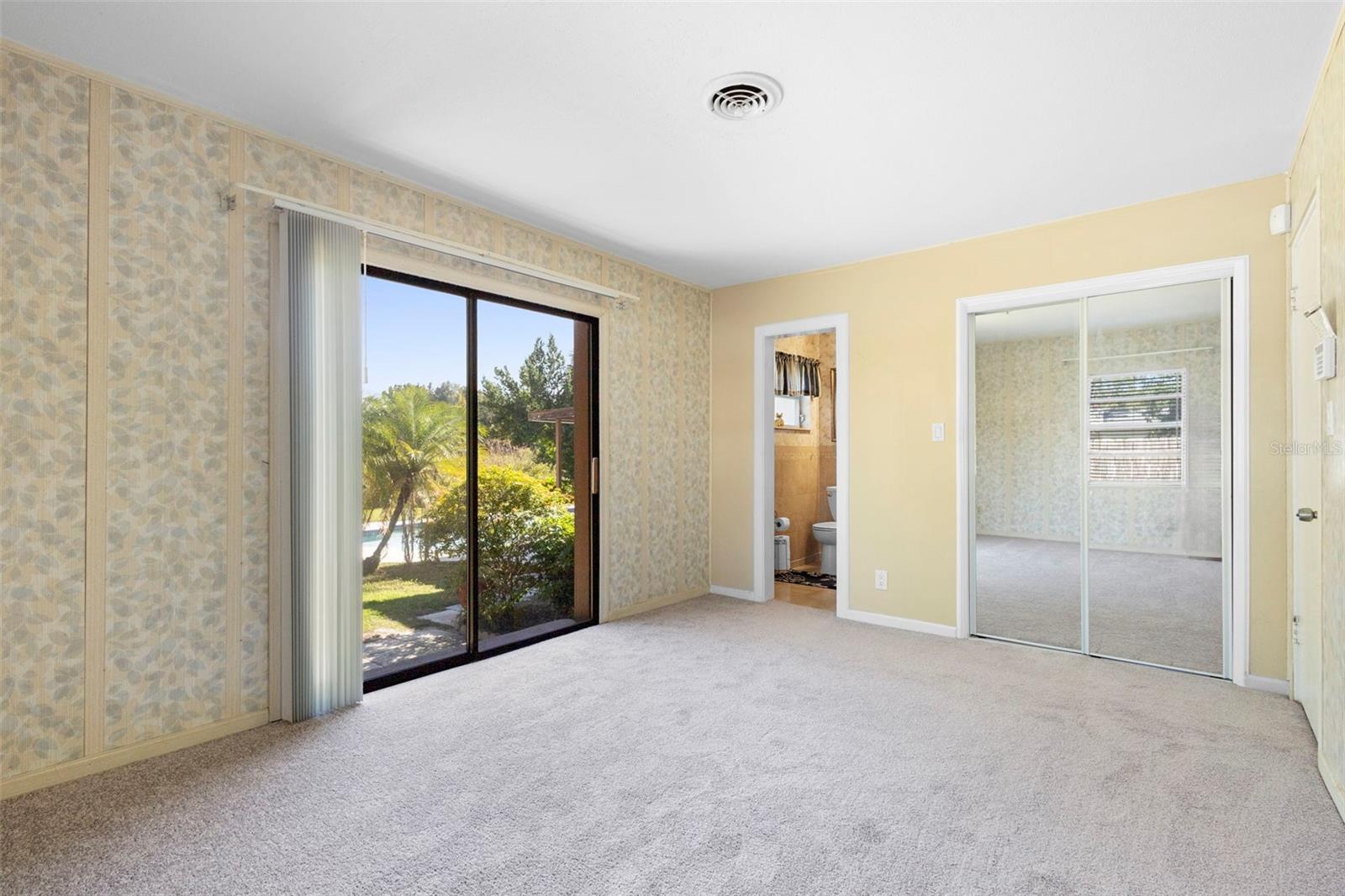 RIVERSIDE ACRES FOURTH ADD - Residential