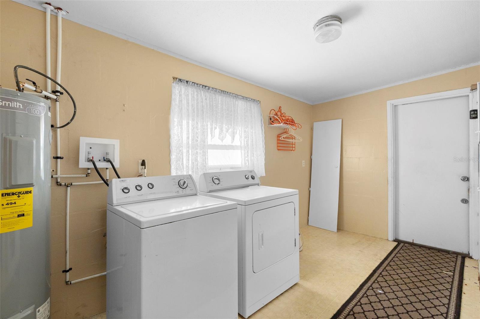 RIVERSIDE ACRES FOURTH ADD - Residential