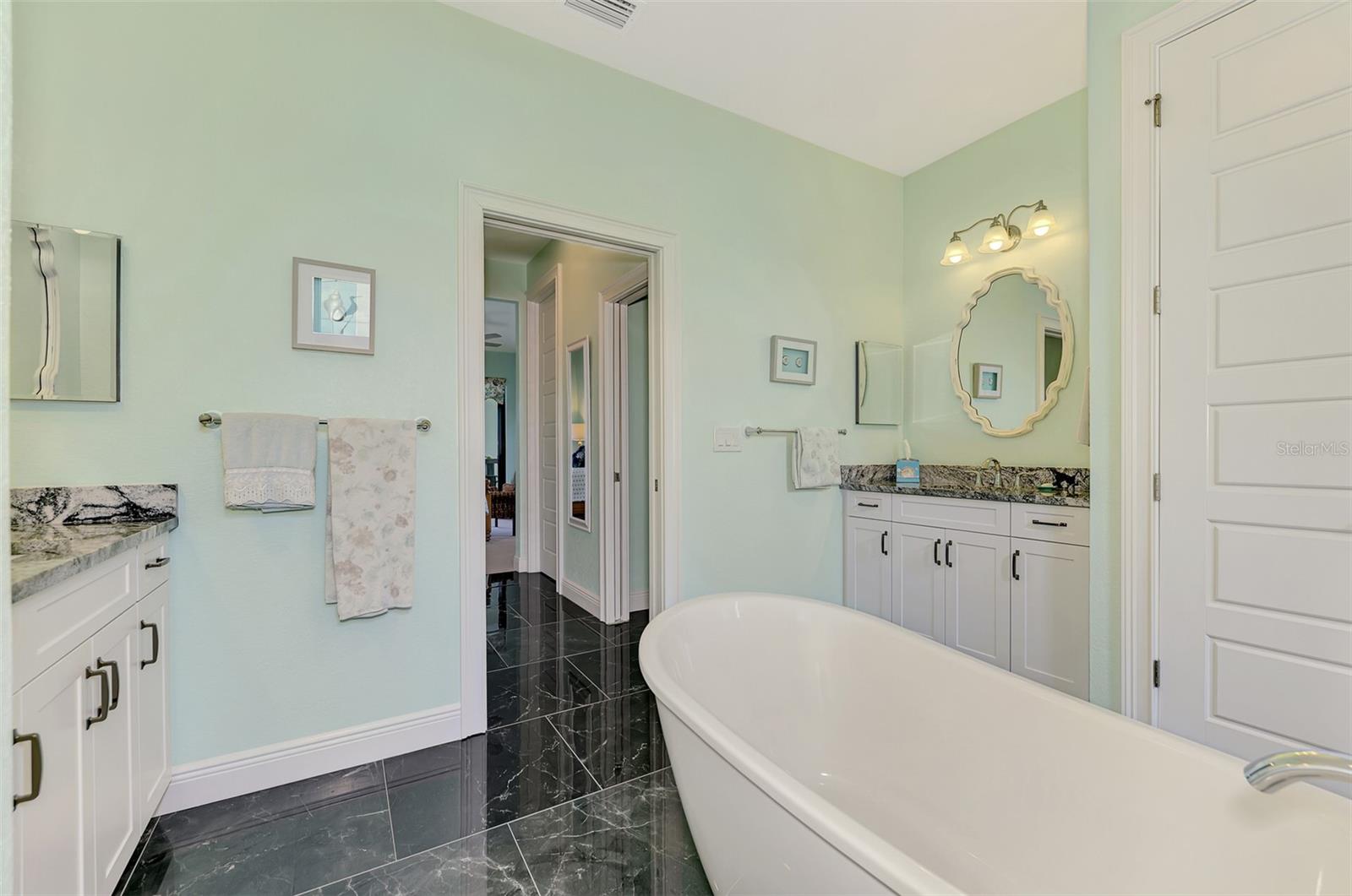 ROTONDA WEST WHITE MARSH - Residential