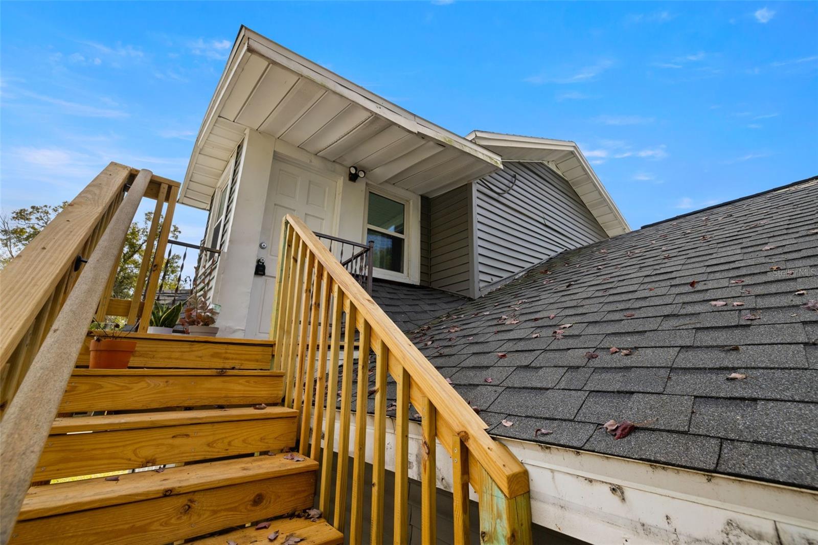 MEADOWBROOK - Residential